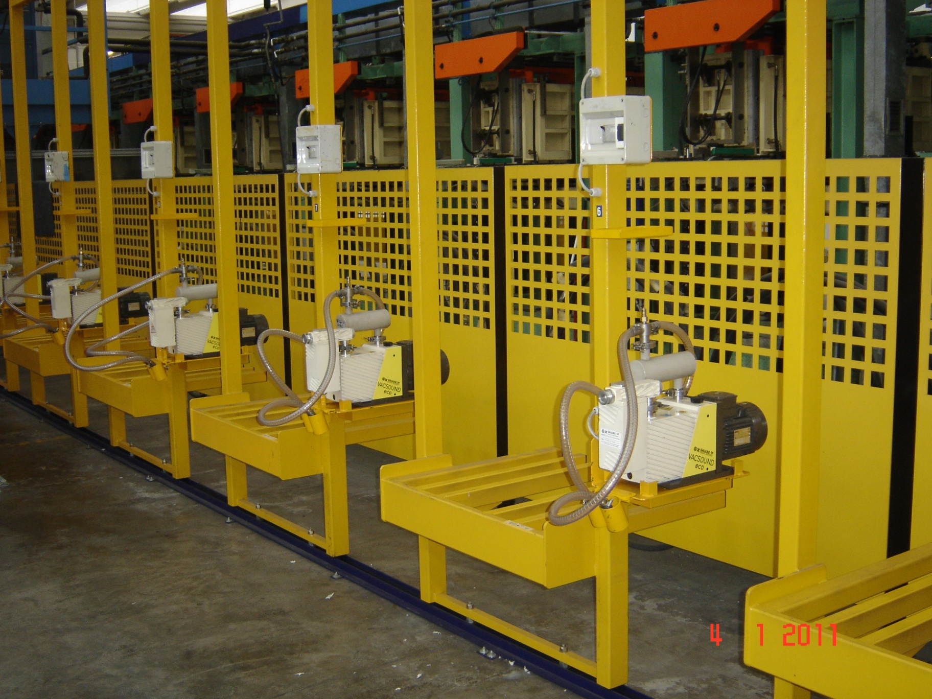 Sistema per il vuoto con pompe multiple